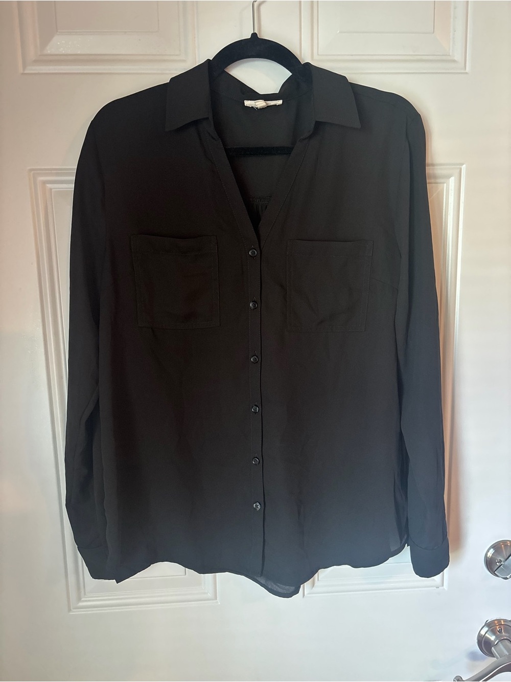 Maurices Black V-Neck Button-Front Blouse